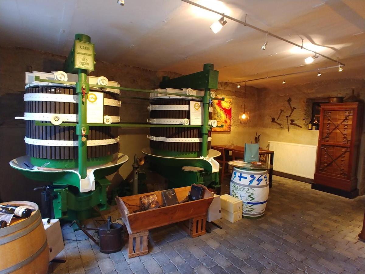 Hotel Wein- Und S A Pruem Verbandsgemeinde Bernkastel-Kues